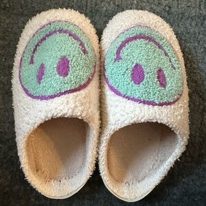 Women’s Slippers
